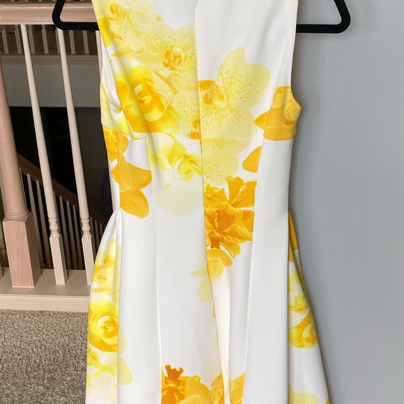 Calvin Klein worn once! - Picture 2 of 3